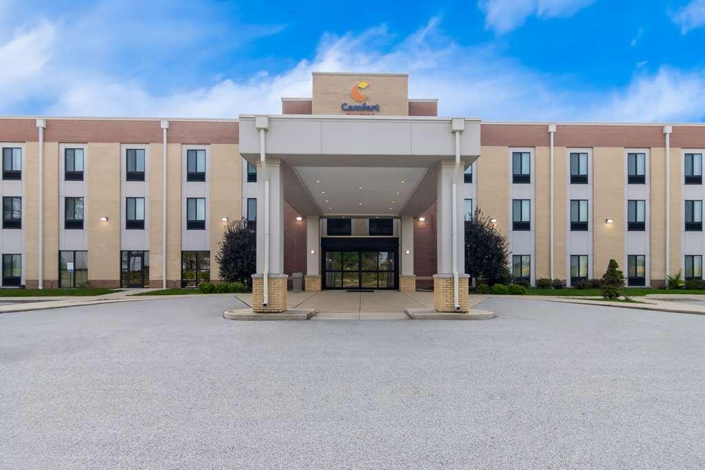 Comfort Suites Rensselaer Near Fair Oaks מראה חיצוני תמונה