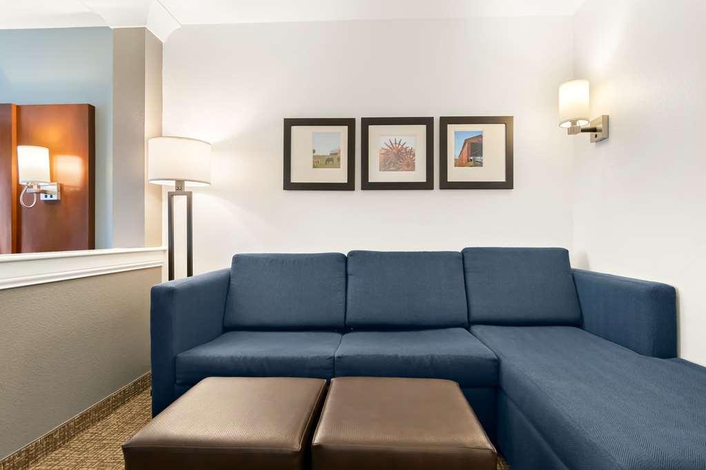 Comfort Suites Rensselaer Near Fair Oaks חדר תמונה